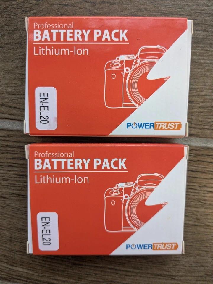 Batería de litio Power Trust para Nikon EN-EL20 (paquete de 2) con 2 cargadores Foto 1 de 4