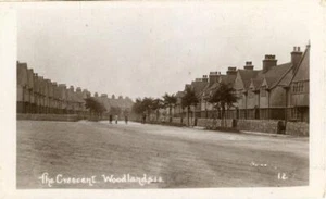 ECHTE FOTO POSTKARTE DES HALBMONDS, WALDLANDS, (IN DER NÄHE VON DONCASTER), WEST YORKSHIRE - Bild 1 von 2