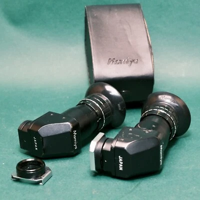 Mamiya 645 Pro Angle Finder N X2 Clean Optics One Missing Mount - Image 1 of 4
