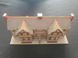 Metcalfe oo/ho scale gauge card building 11 00/H0 model railways FULLY ASSEMBLED - Picture 1 of 5