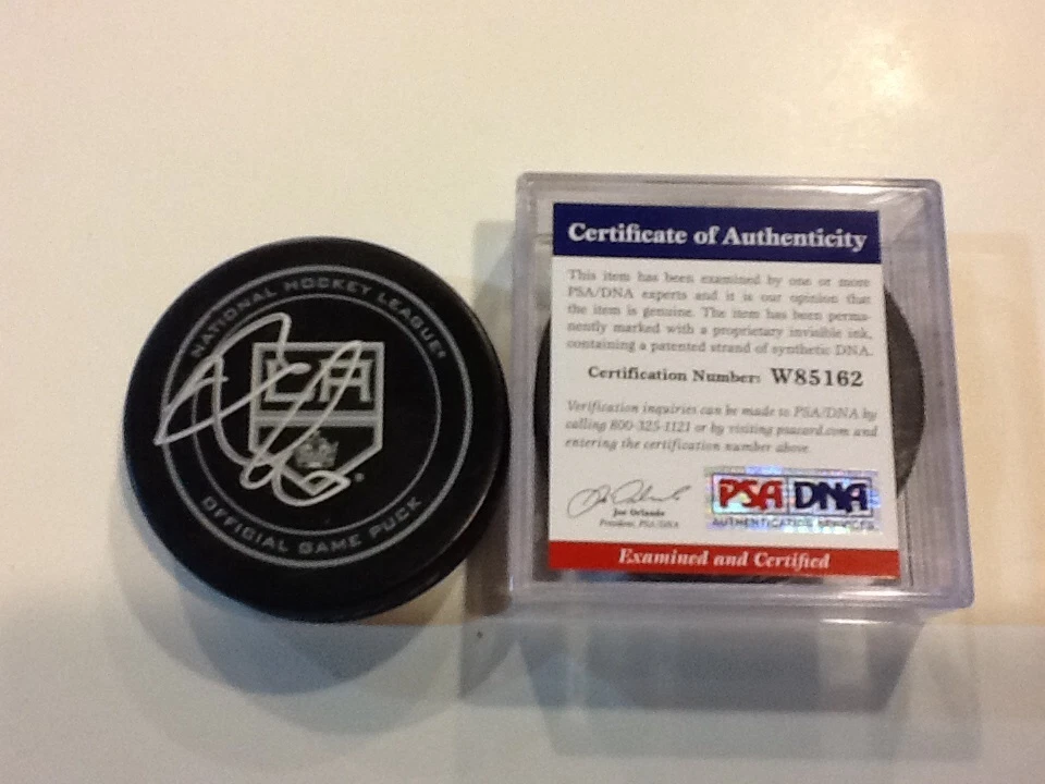 Официальная хоккейная шайба с автографом Мариан Габорик с сертификатом подлинности PSA DNA LA Kings a - Изображение 1 из 3
