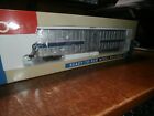 WALTHERS HO SCALE # 932-6061 60' EXPRESS BOXCAR-AMTRAK PHASE 4 -71148