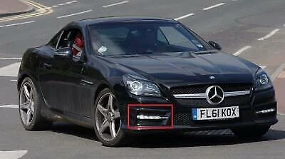 Parrilla antiniebla delantera derecha nueva genuina MERCEDES BENZ SLK R172 A1728850223 OEM Foto 1 de 2