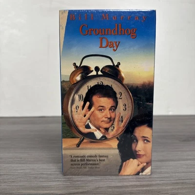 Groundhog Day (VHS, 1993) Sealed NIP Groundhog Day (VHS, 1993) Sealed NIP - Imagem 1 de 4