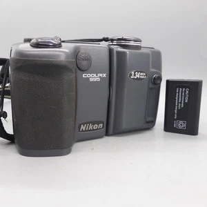 Cámara digital Nikon Coolpix 995 3,2 MP negra probada - Imagen 1 de 10