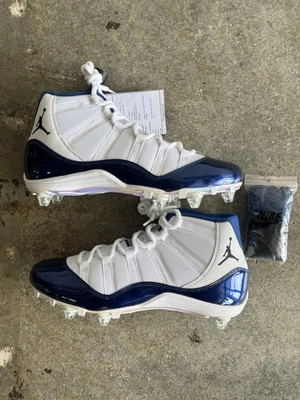 Tamanho 12.5 Masculino - Jordan 11 Retro TD Malik Hooker Amostra Promocional WHT/BLCK- Azul Academia - Imagem 1 de 4