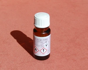 Poly Acryl Gel Primer mit einem Pinsel Ultrabond - Bild 1 von 2