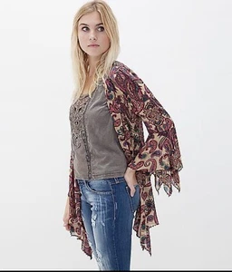 BKE Gimmicks NWT Women's Size Small Chiffon Fly Away Kimono Paisley Beaded Trim - Picture 1 of 9