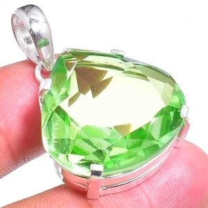 Green Tsavorite Gemstone Handmade 925 Sterling Silver Jewelry Pendant Sz 1.1" - Picture 1 of 1