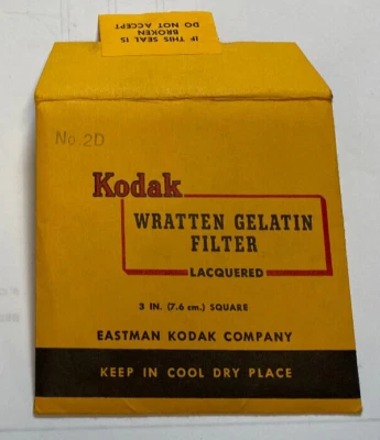 KODAK WRATTEN GELATIN FILTER NO. 2D 3" /7.6cm Square opened - Image 1 of 2
