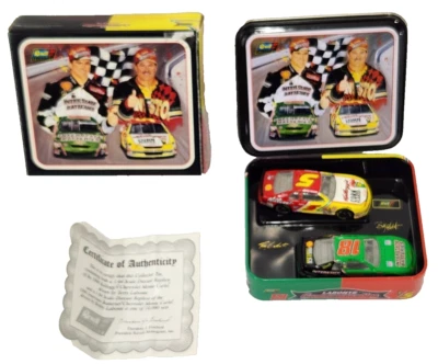 1997 Revell NASCAR Bobbie & Terry Labonte Commemorative two car tin 1:64 scale - Image 1 of 4
