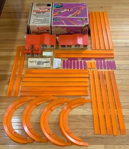 1960’s Mattel Hot Wheels Super-Charger Race Set Box, Instructions, & Extras - Picture 1 of 18