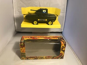 TRIANG TOYS MINI HI WAY SERIE MILITARE AUTO BLINDATA IN SCATOLA SPLENDIDA OTTIME CONDIZIONI - Foto 1 di 12