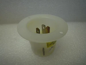 HUBBELL HBL5278CCN FLANGED INLET PLUG 15A 125V 2-POLE 3-WIRE GROUNDING - Bild 1 von 4
