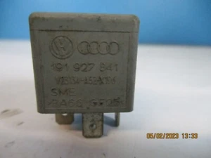 191927841 Relais 79 VW Polo Golf Passat Audi A3 A4 A6(R93) - Picture 1 of 4