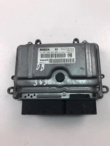 DB3630 VOLVO Engine Control Unit ECU 8667577 - Picture 1 of 4