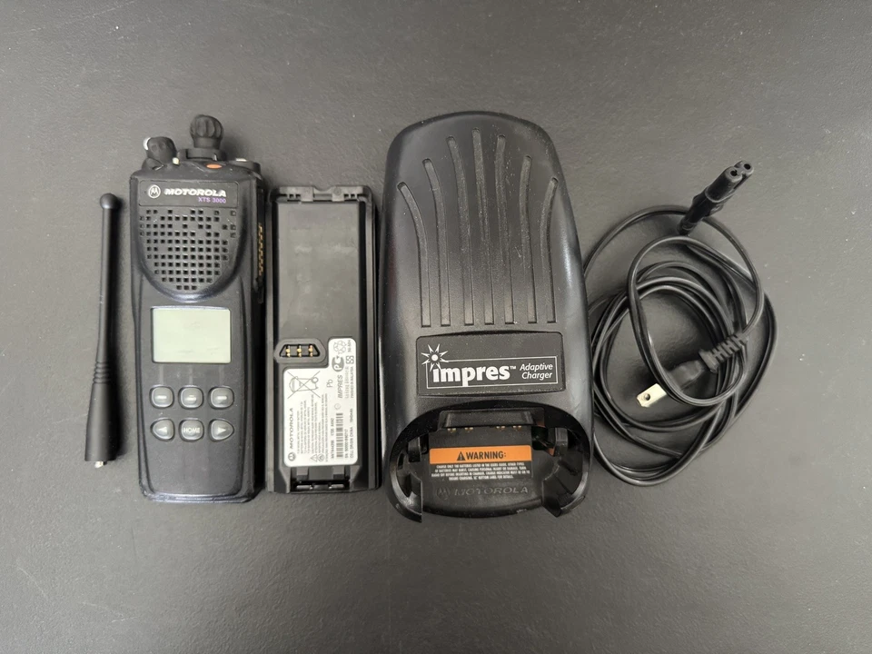 MOTOROLA XTS3000  MODEL 2 police scanner radio system programmed with all LAPD + - Image 1 of 4