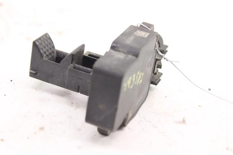 Mass Air Flow Sensor Meter MAF CTS Escalade Escalade ESV Escalade  09-14 993582 - Image 1 of 3