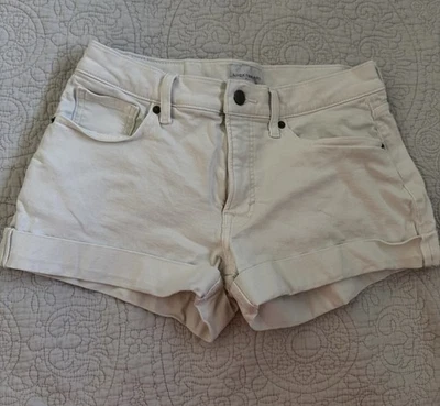 Lucky Brand Ava Mid Rise Juniors White Jean Short, Sz  4/27 - Image 1 of 4