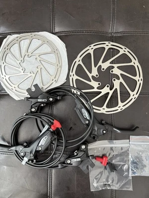 Nuevo juego de frenos de disco hidráulicos de 4 pistones OE Sram G2 R, JUEGO / delantero y trasero con rotores Foto 1 de 3
