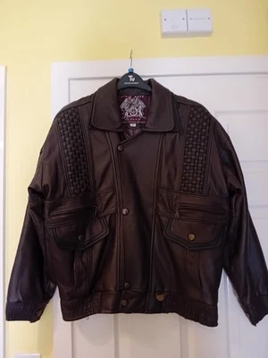 G.V. Italy Moda Luxury Design Biker Vintage Faux Leather Black/Brown M - Image 1 of 4