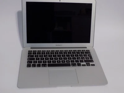 Apple MacBook Air A1466 2015 13'' Intel i5 5 Gen. 1,60GHz, 8GB RAM 128GB SSD A+ - Immagine 1 di 4