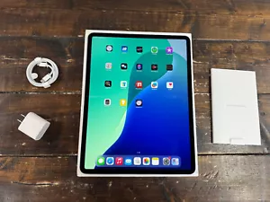 Amazing 13" Apple iPad Air M2 - 128GB - Wi-Fi - BLUE - Picture 1 of 8