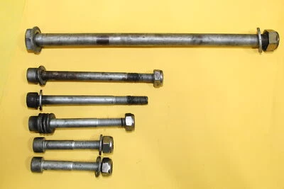 Bmw 97-99 F650 1997 F650st basculante trasero perno montaje motor perno Foto 1 de 4