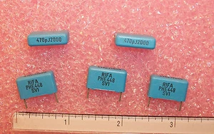 QTY (50) 470pf 2000V 2KV 5% PULSE POLYPROPYLENE FILM PHE448SB3470JR06 KEMET ROHS - Picture 1 of 4