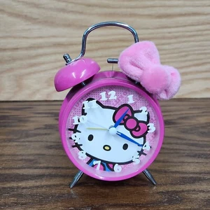 Sanrio Hello Kitty Twin Bell Wecker Pink 2013 Target Exclusive getestet funktioniert - Bild 1 von 9