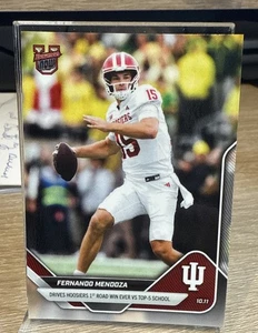 In Hand - Fernando Mendoza 2025 Topps Bowman U NOW Football #26 Indiana Hoosiers - Bild 1 von 2