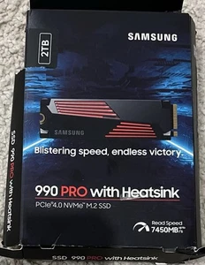 Samsung 990 PRO 2TB M.2 NVMe Internal SSD with Heatsink - Black - Afbeelding 1 van 3