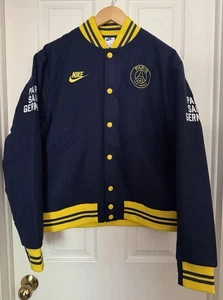 Nike Mens Medium Paris Saint-Germain Authentics Soccer Varsity Jacket FQ7803-410 - Picture 1 of 20