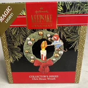 1990 Hallmark Keepake Chris Mouse Corona Adorno de Luz Mágica - Imagen 1 de 4