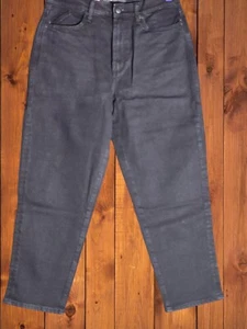 Rock & Republic Women's Size 10 Shea Straight Black High Waist Jeans - Picture 1 of 9