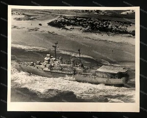 Hurrikan Frederic lässt Wellen Schiff an Land waschen 1979 Original Pressefoto - Bild 1 von 3