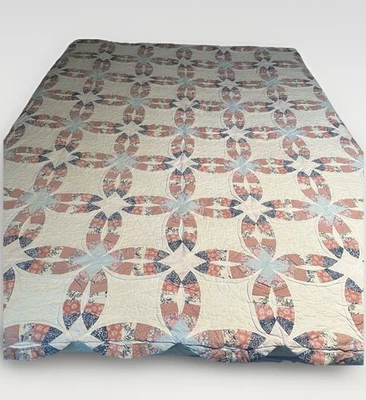 VTG 30s 40s FeedSack Double Wedding Ring Quilt Hand Quilted 79 X 41 Pink Blue - Image 1 of 4