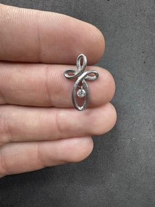 1.2g Vintage Sterling Silver 925 CZ Cross Pendant Jewelry lot V - Picture 1 of 8