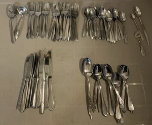 Lot Of 92 Mismatched Stainless Flatware Spoons Dinner Forks Knives Assorted - Picture 1 of 7