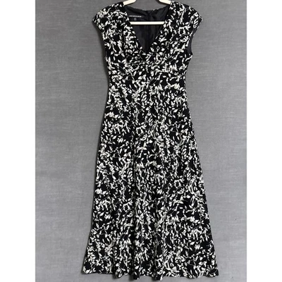 Vintage Jones Wear Dress 6 Black White Floral Midi Career Party Office Classic - Image 1 of 4