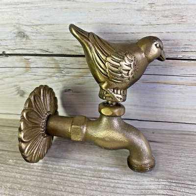 De Colección Lillian Vernon Latón Canción Pájaro Gorrión Pinzón Exterior Manguera Grifo Grifo Grifo NUEVO Foto 1 de 4