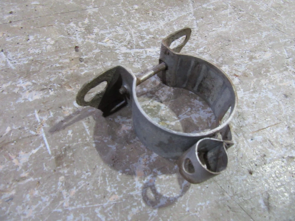 Chevrolet Stileline 1949-52 camión 216 motor bobina de encendido soporte de montaje Foto 1 de 2