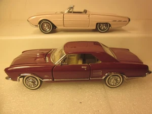 F.MINT. 1/43,-2 '60s SPORT LUXURY CARS,'62 THUNDERBIRD RDSTER.,'63 BUICK RIVIERA - Picture 1 of 13
