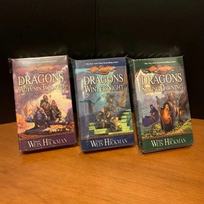 DragonLance: Complete Chronicles Trilogy Set, Dungeons & Dragons Paperback Lot Foto 1 de 4