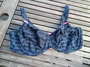 PrimaDonna Twist  BH sportlich Bügel Schleifchen schwarz rosa 95 D Lingerie - Bild 1 von 6
