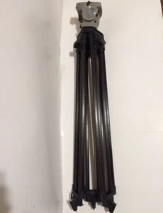 Vinten Vision 6 Head & Carbon Fiber Tripod - Picture 1 of 18