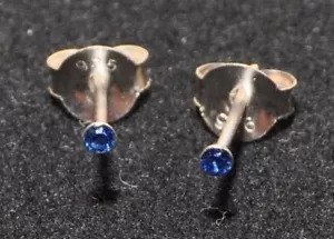Piccoli Orecchini Donna puntoluce Argento 925 pietra blu sintetica - Foto 1 di 3