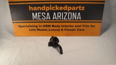 Oldsmobile Cutlass 442 1964-1977 OEM conjunto de carcasa de termostato de hierro fundido Foto 1 de 4