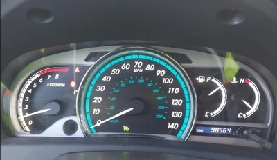 Cuadro medidor velocímetro Venza OE 2009-2010 98 k millas Toyota Foto 1 de 4