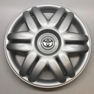 For 2000-2001 Toyota Camry Four Piece Set Silver Wheel Cover Caps / Hubcaps - Picture 1 of 5
